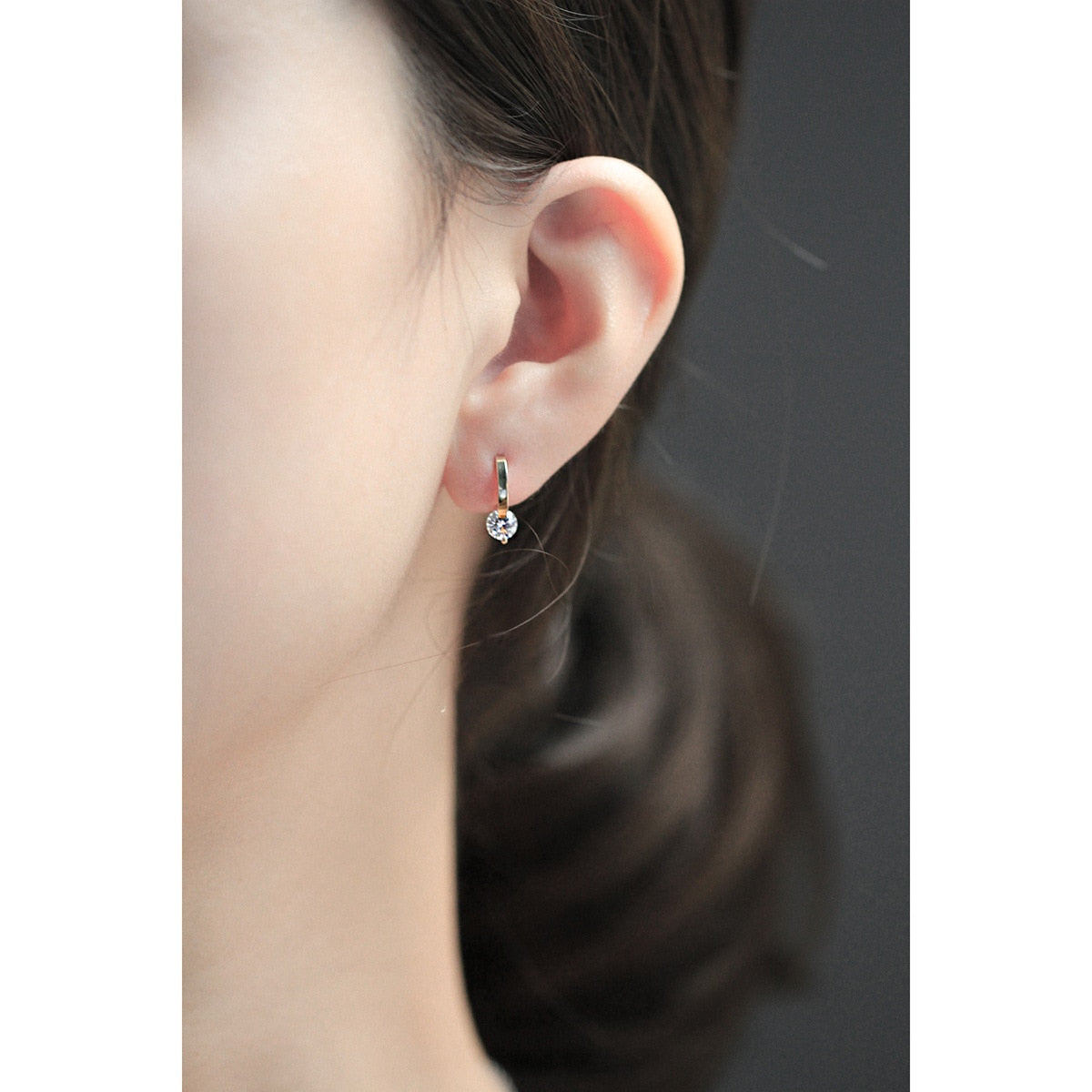 925 Sterling Silver Zircon Crystal Stud Earrings