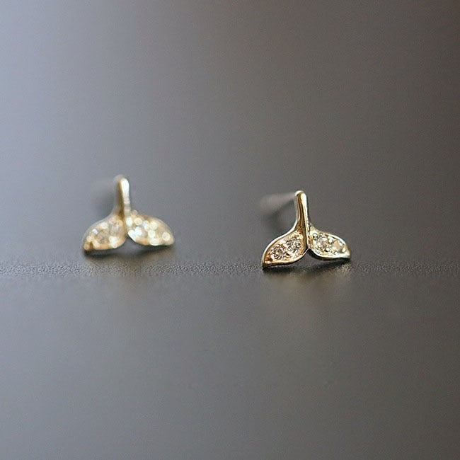 925 Sterling Silver Micro Crystal Pointed Star Studs