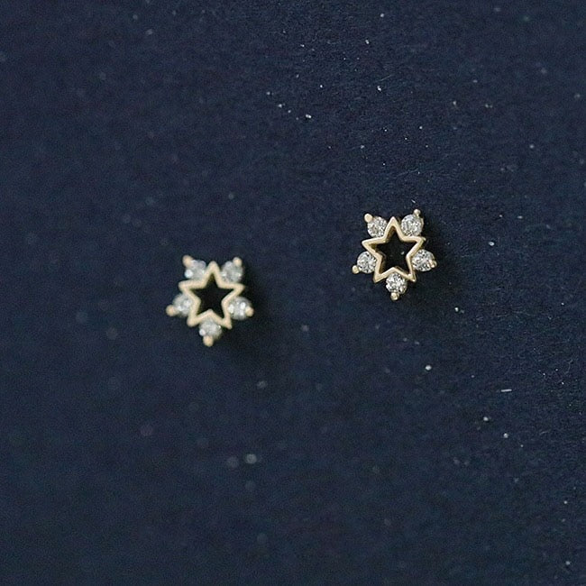 925 Sterling Silver Micro Crystal Pointed Star Studs