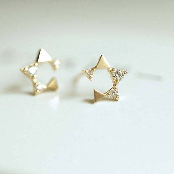 925 Sterling Silver Micro Crystal Pointed Star Studs